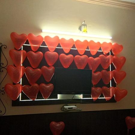 Hotel Kamal Lucknow Luaran gambar