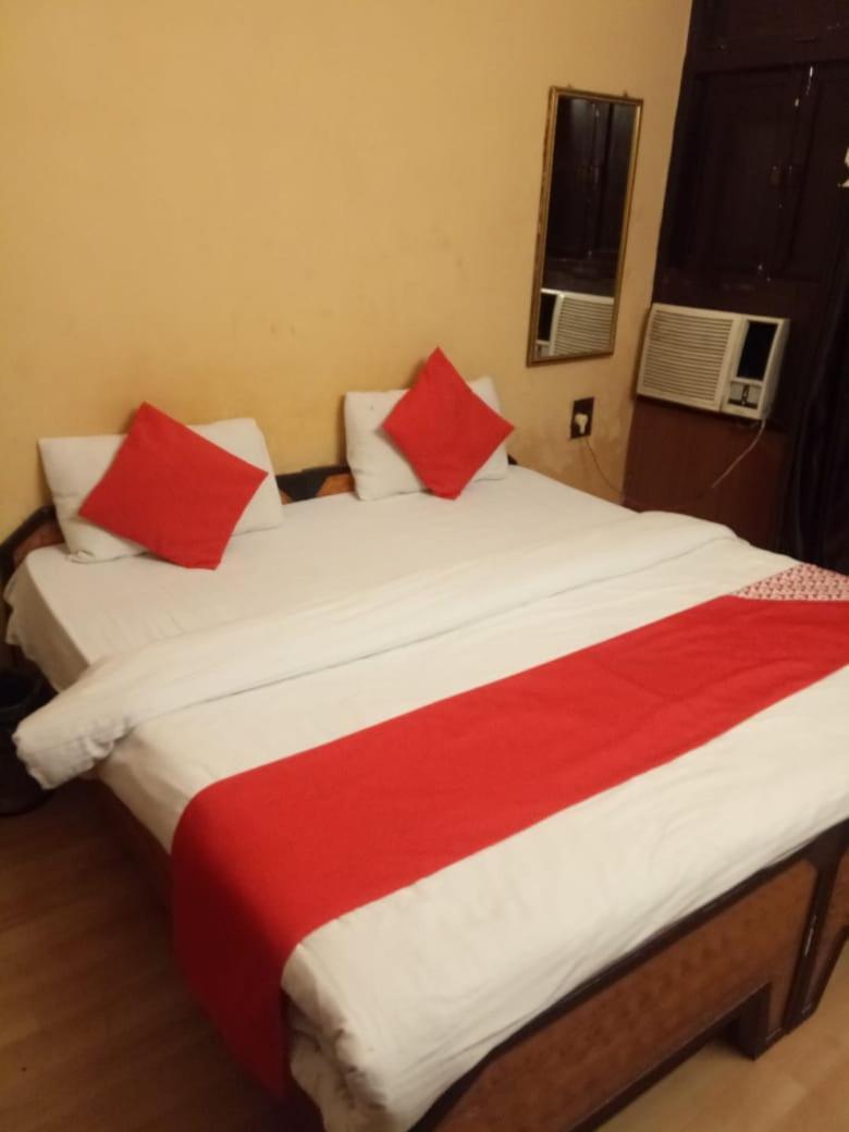 Hotel Kamal Lucknow Luaran gambar